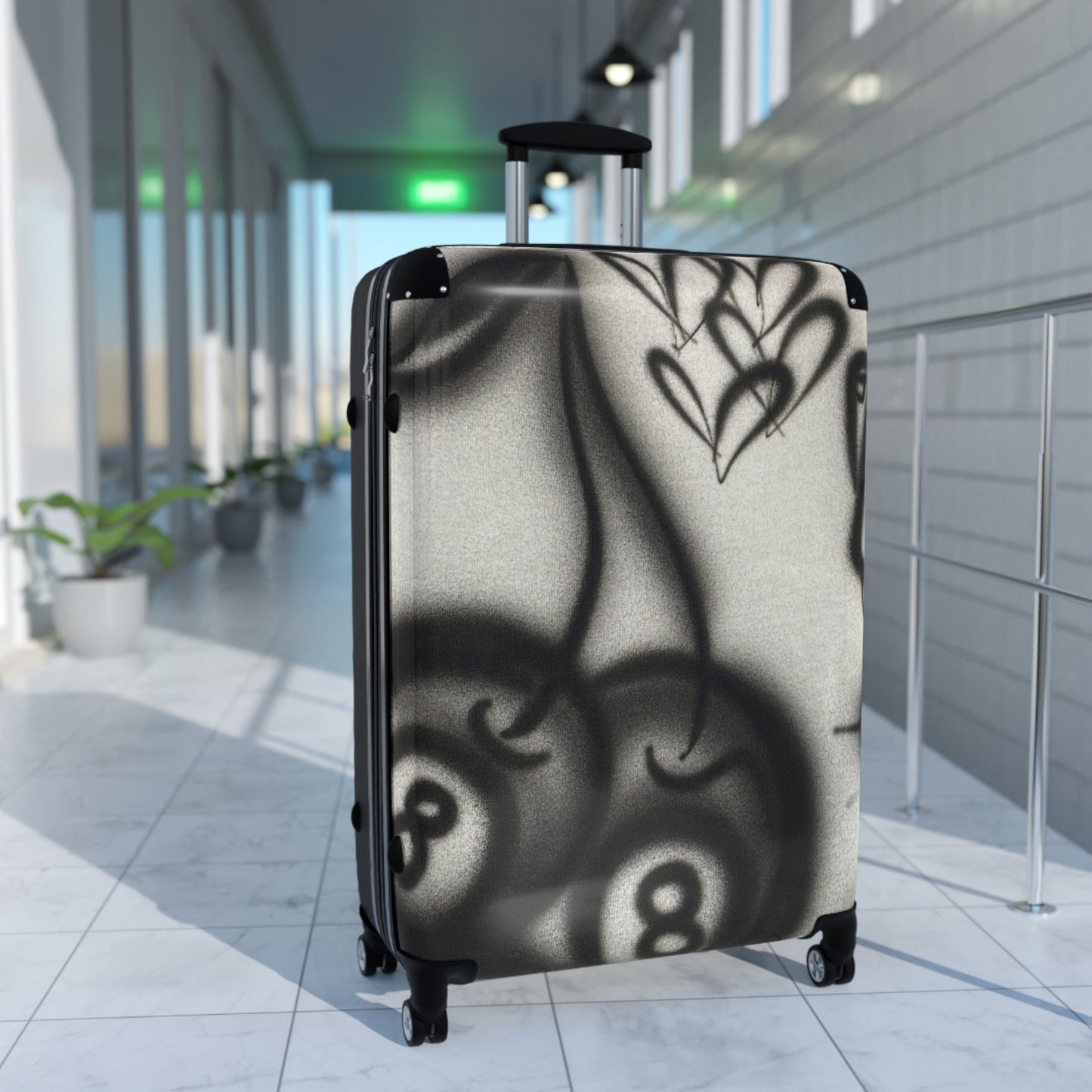 "hidden ace" airbrush suitcase
