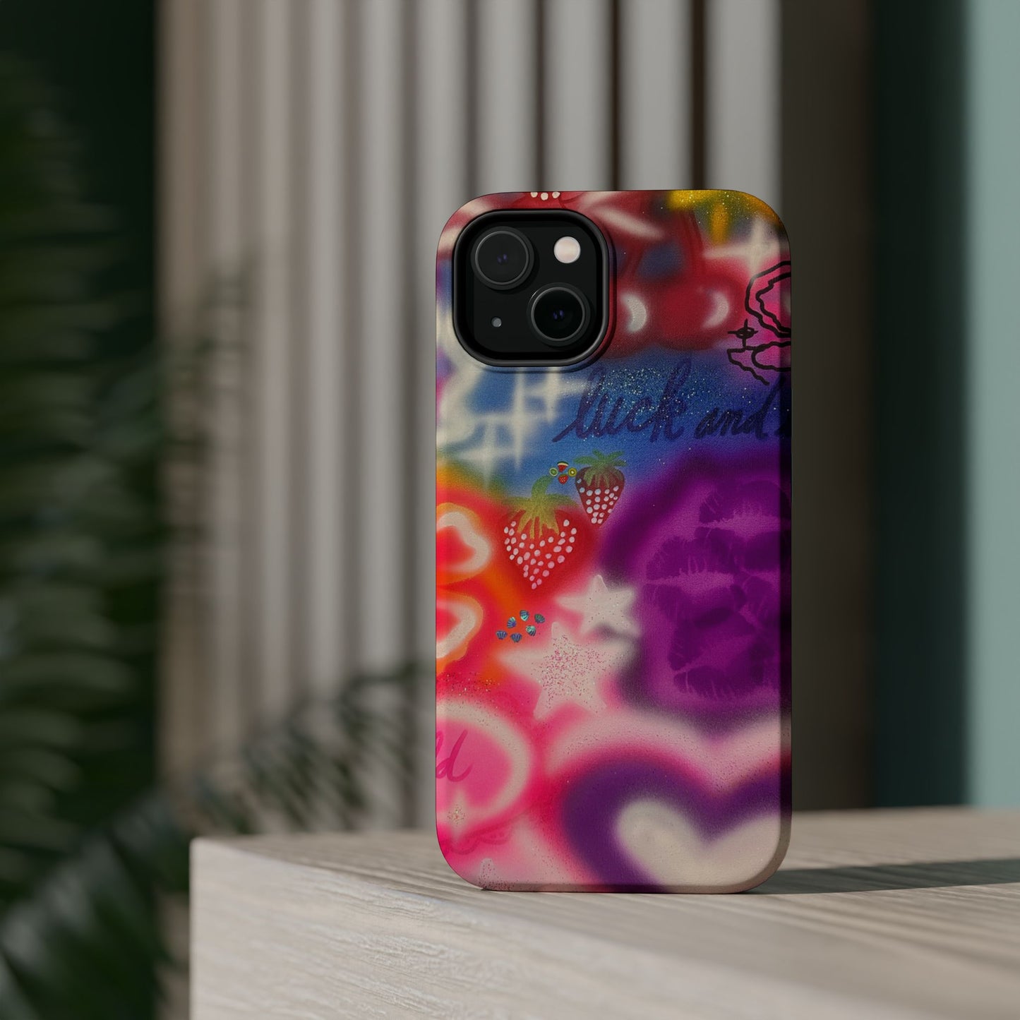 MagSafe „luck & luv pt. 2“ Airbrush iPhone Hülle
