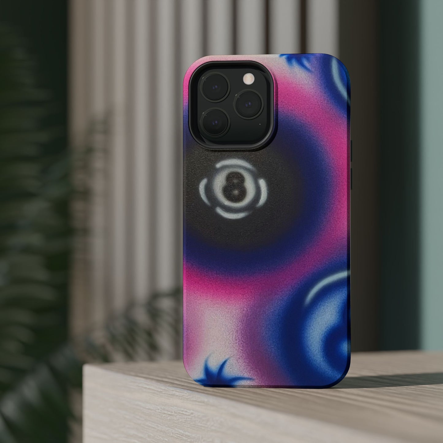 MagSafe „Magic 8-Ball“ Airbrush iPhone-Hülle