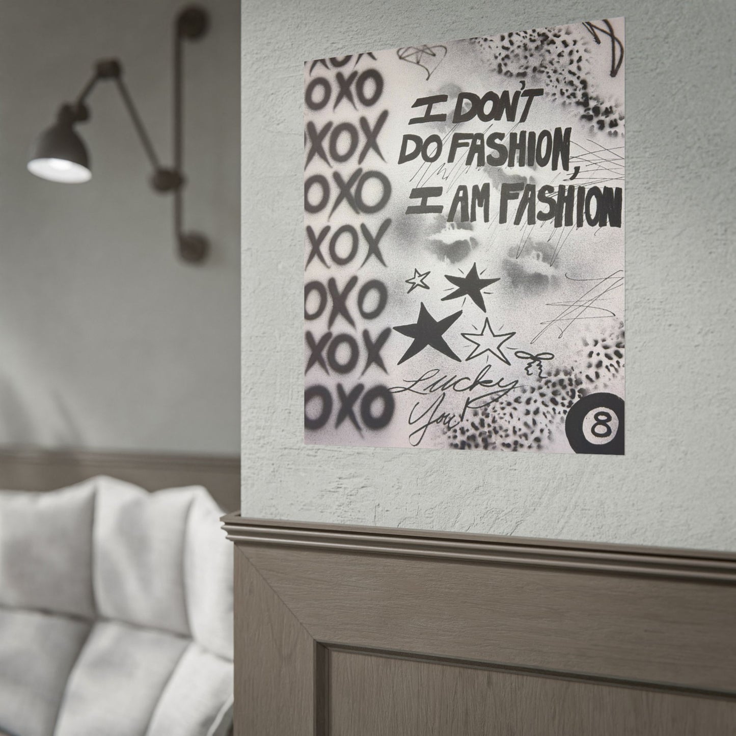 "i am fashion" airbrush rolled print