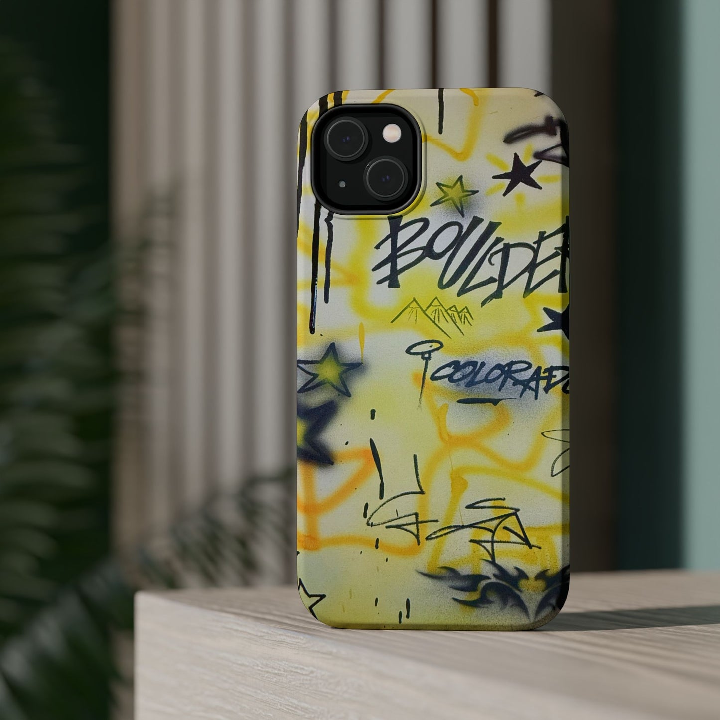 MagSafe "boulder" airbrush iPhone case