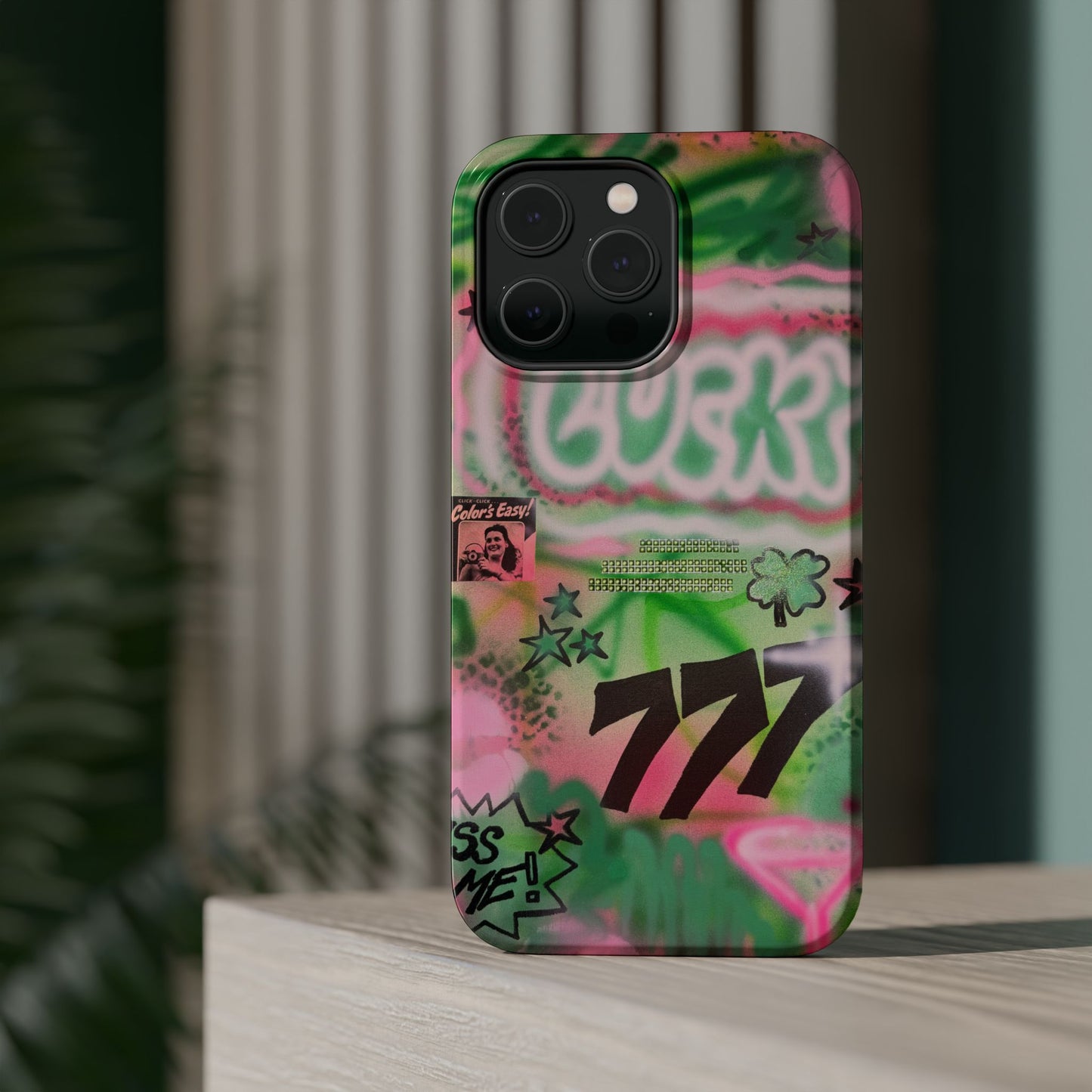 MagSafe "so lucky" airbrush iPhone case