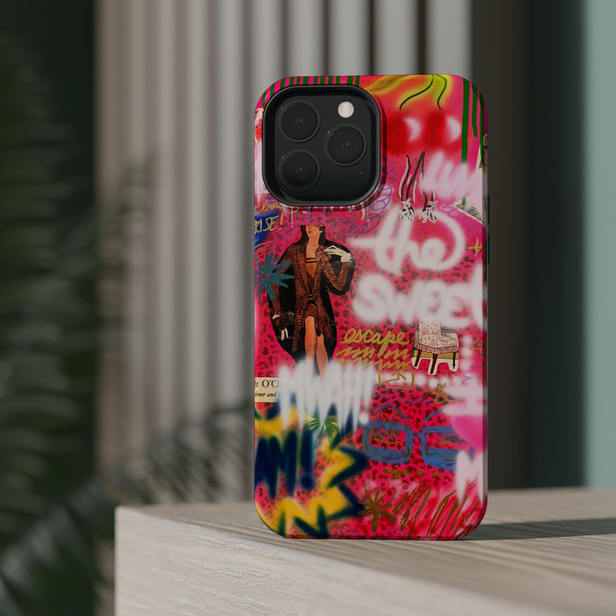 MagSafe "Sweet Escape" Airbrush iPhone Hülle