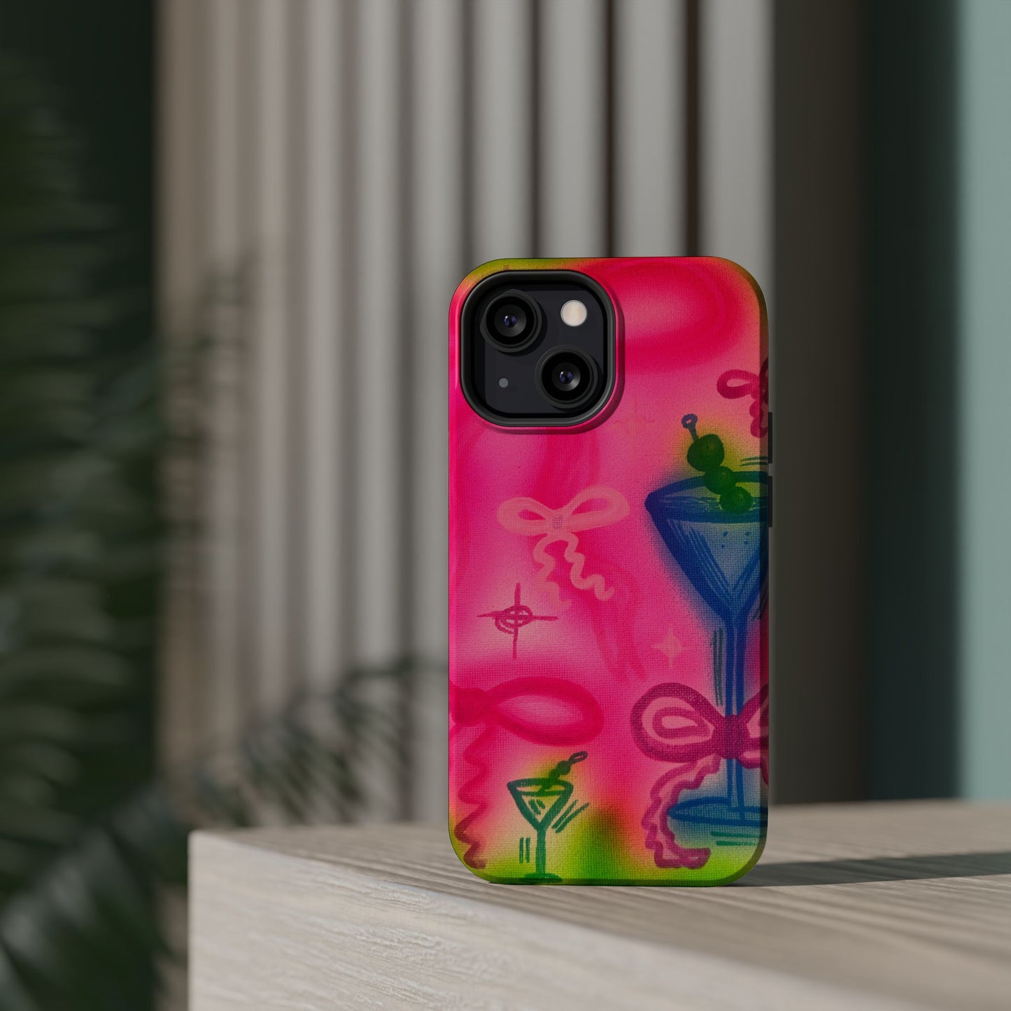 MagSafe „Bow Martini“ Airbrush-iPhone-Hülle