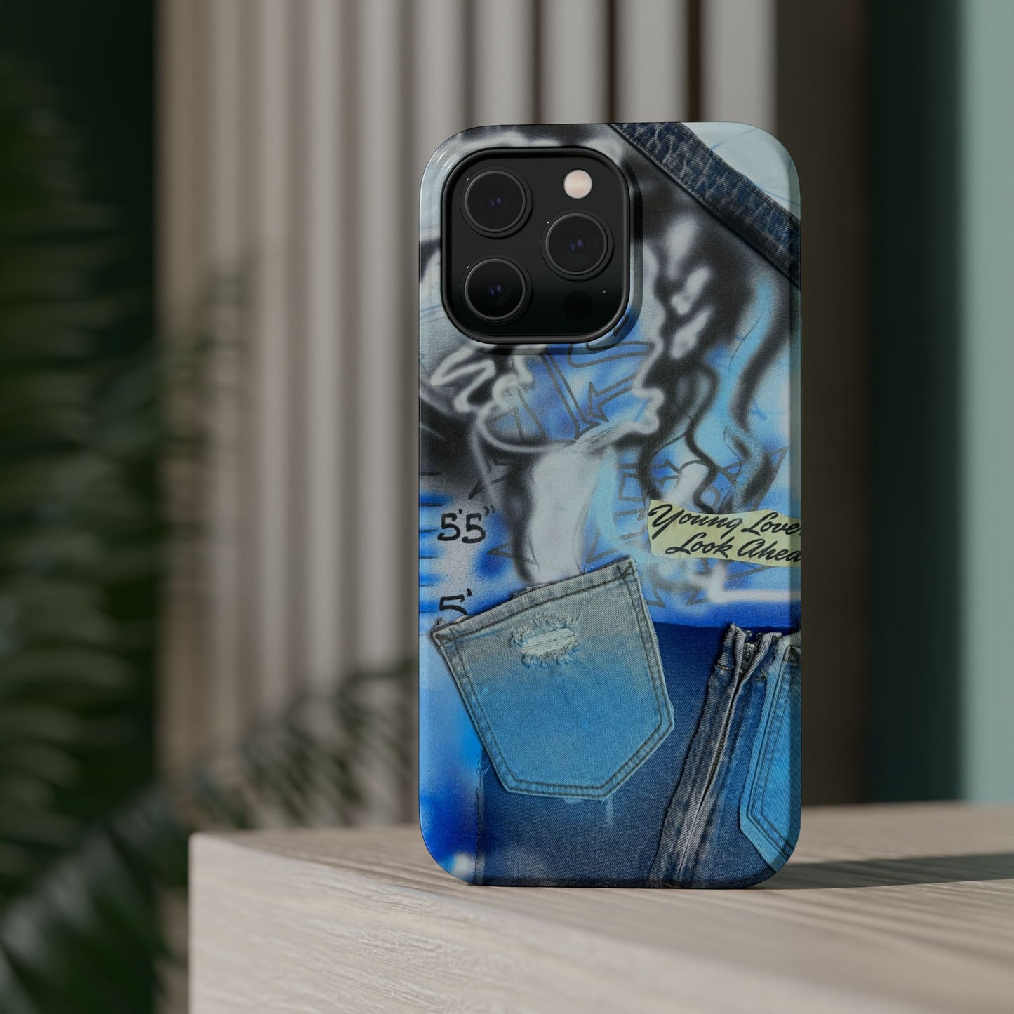 MagSafe "young lovers" airbrush iPhone case