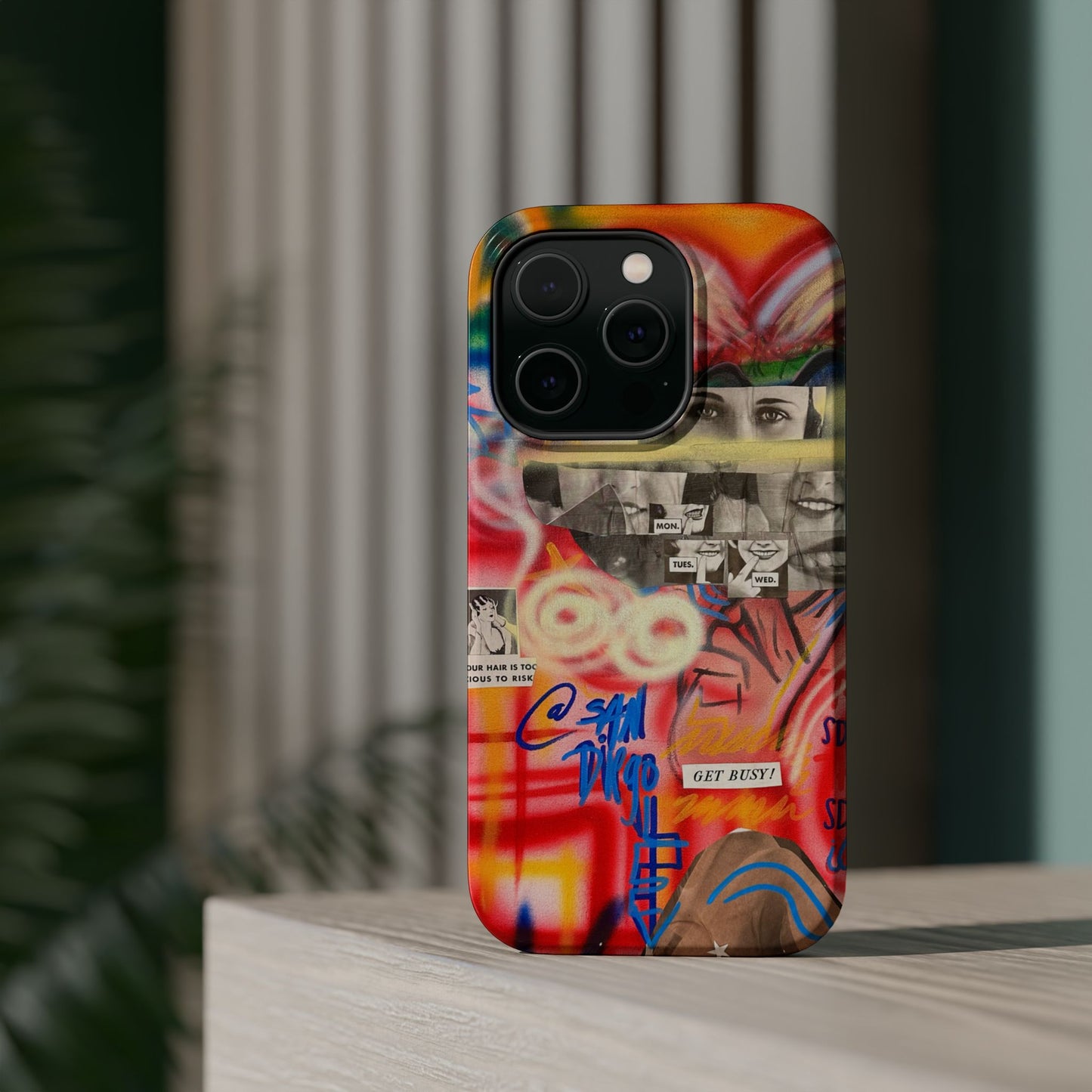 MagSafe Limited Edition "Get Busy" Airbrush iPhone Hülle