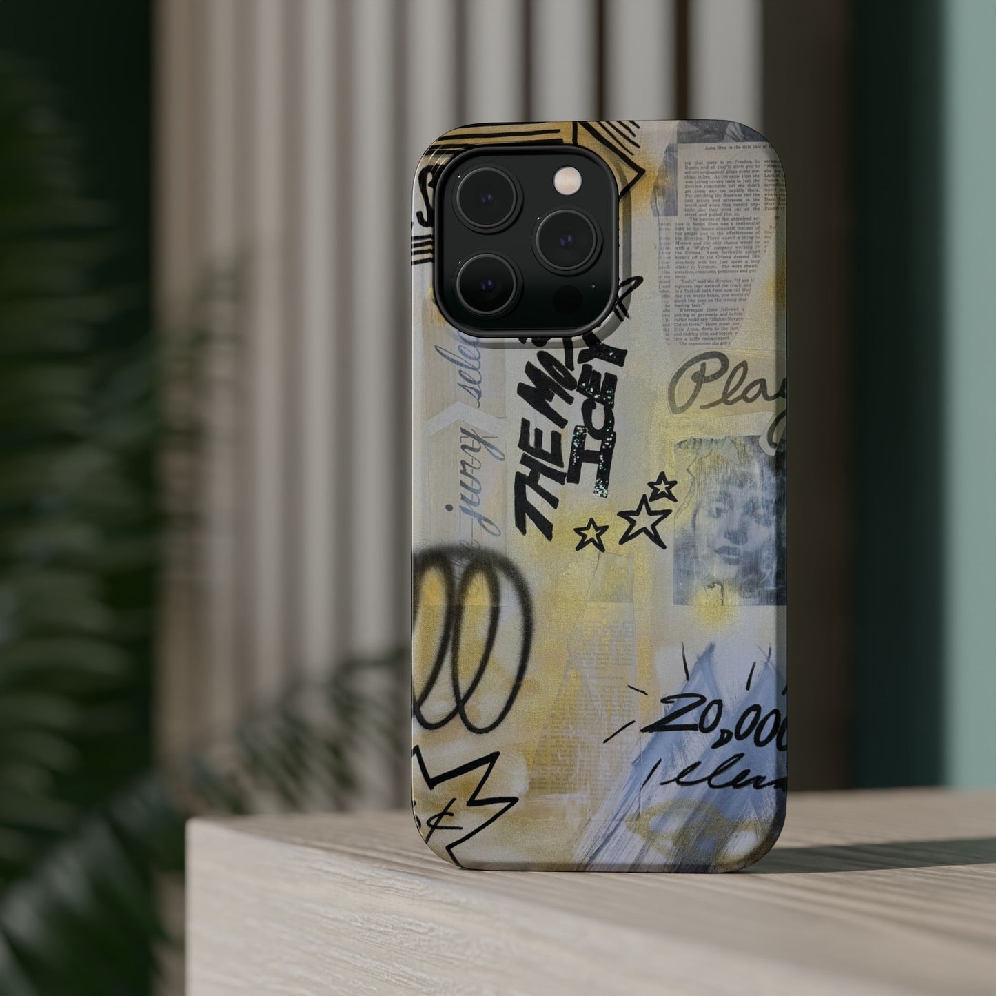 MagSafe "golden glacier" airbrush iPhone case