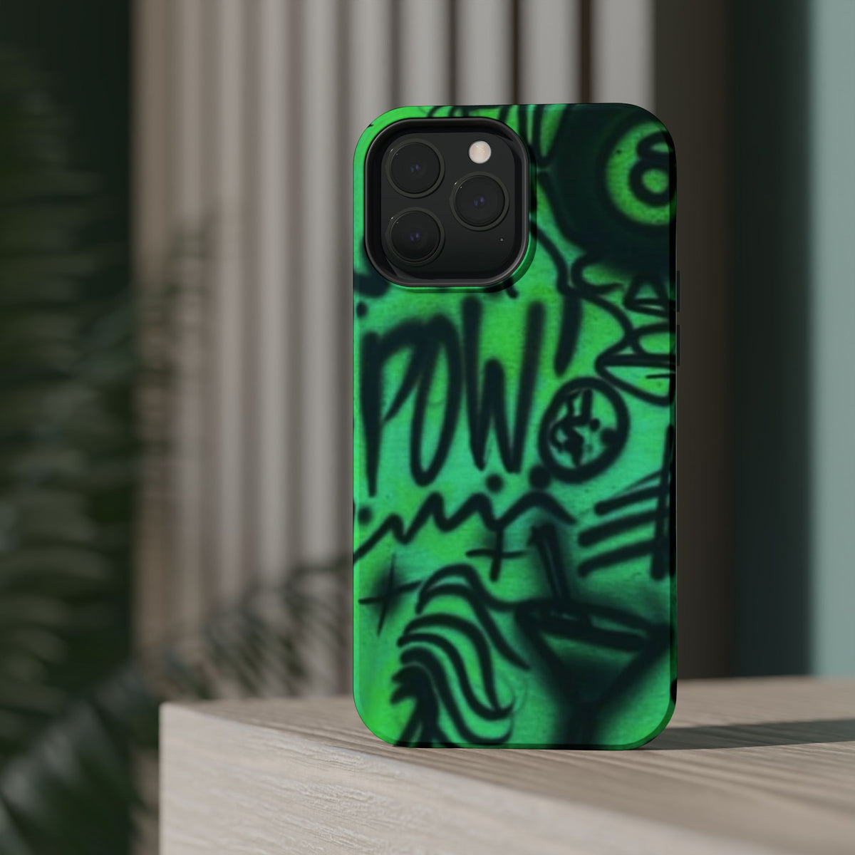 MagSafe "POW!" airbrush iPhone case