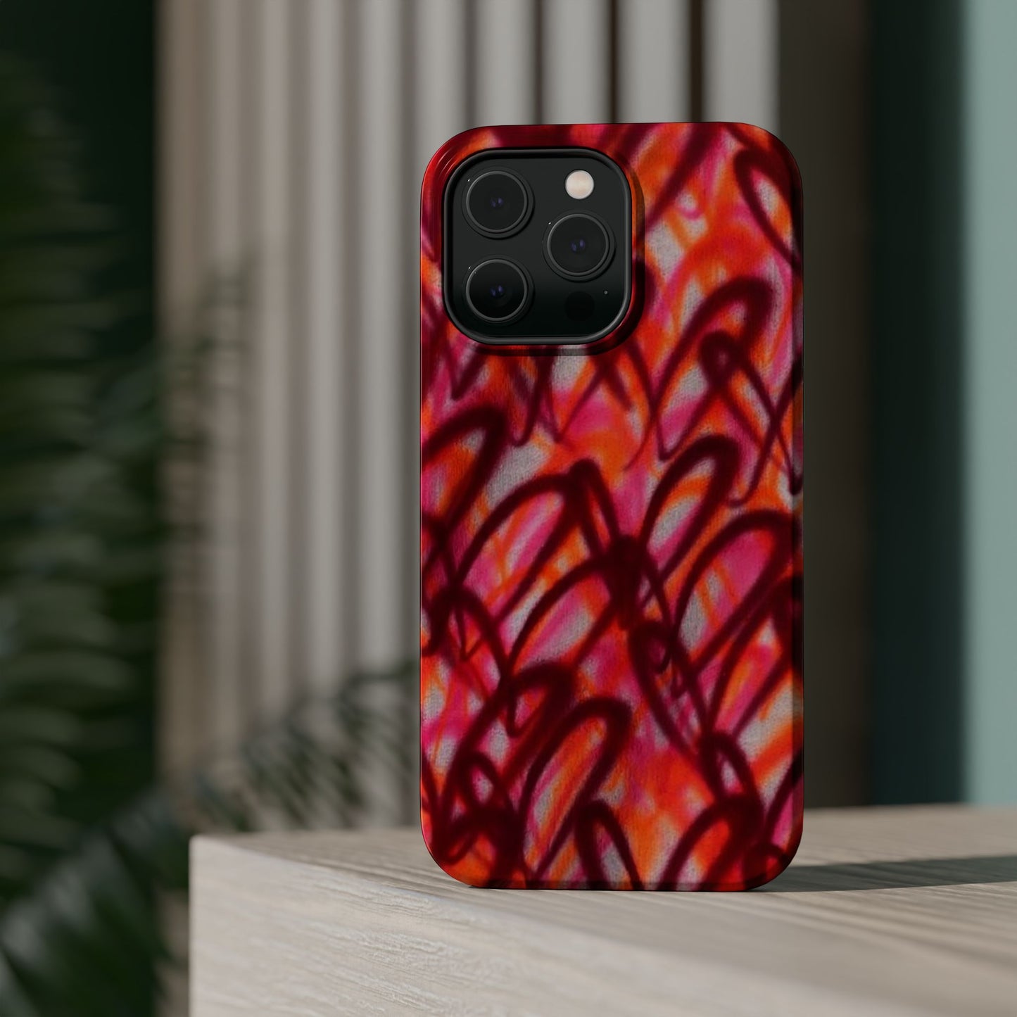 MagSafe „Graffiti Love“ Airbrush iPhone Hülle