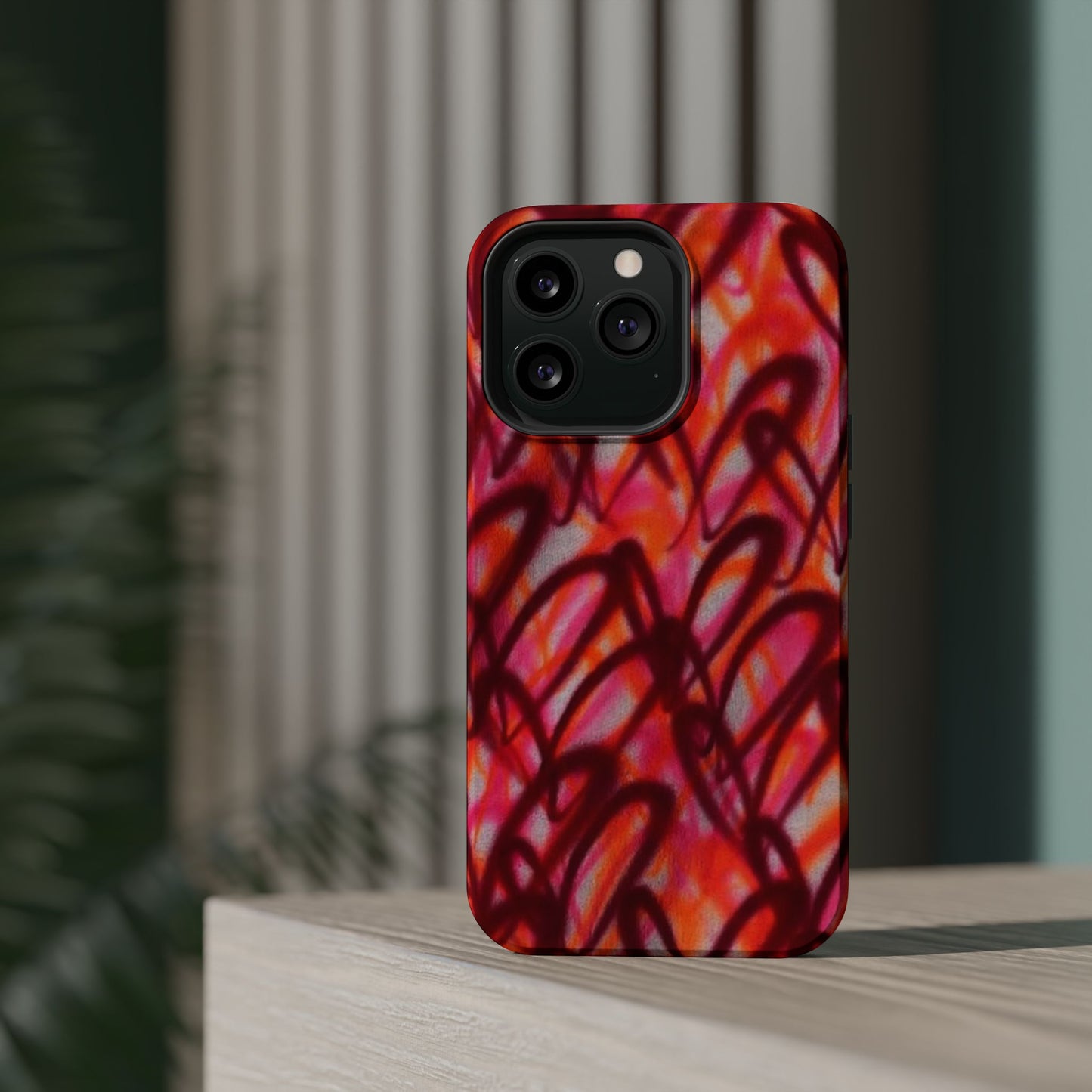 MagSafe „Graffiti Love“ Airbrush iPhone Hülle
