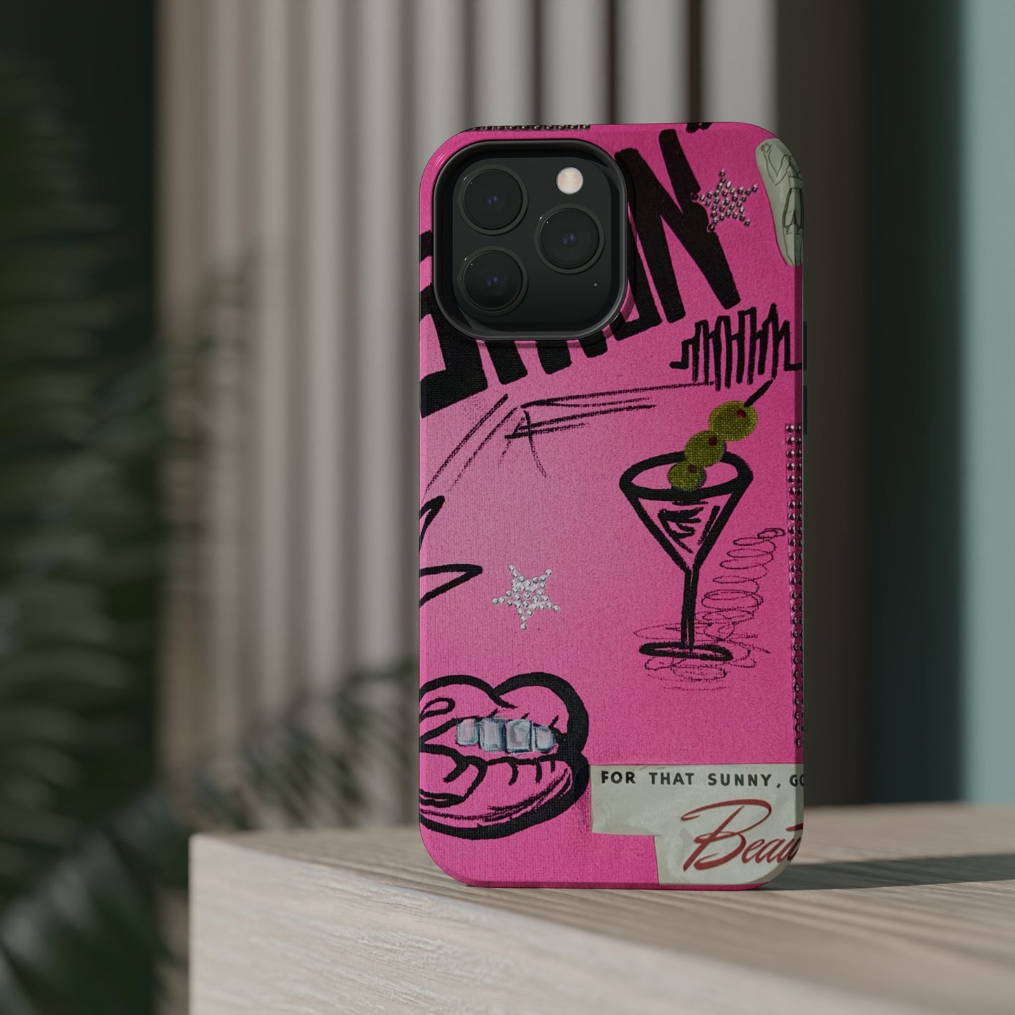 MagSafe "high fashion" airbrush iPhone case