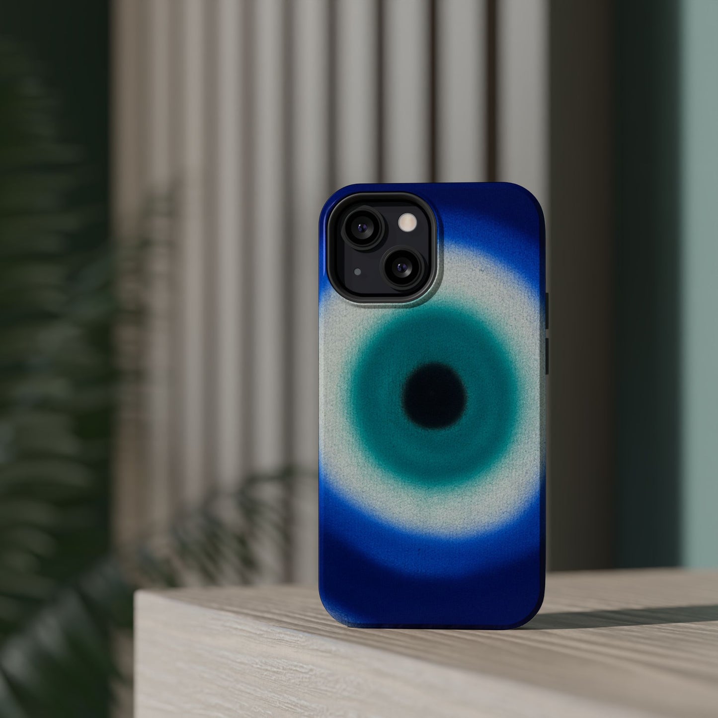 MagSafe „Evil Eye“ Airbrush iPhone-Hülle