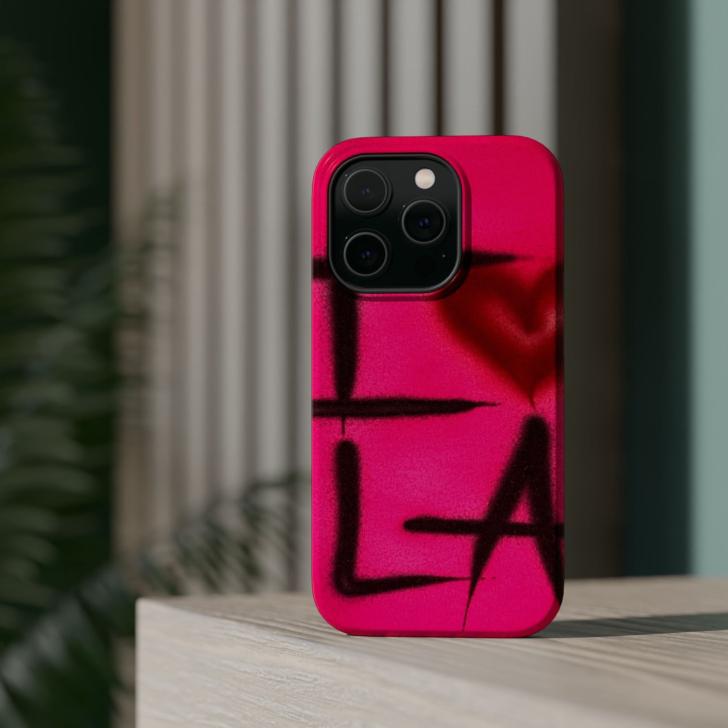 MagSafe „I ❤️ LA“ Airbrush iPhone-Hülle