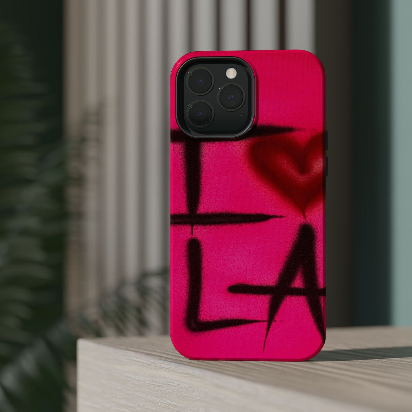 MagSafe „I ❤️ LA“ Airbrush iPhone-Hülle