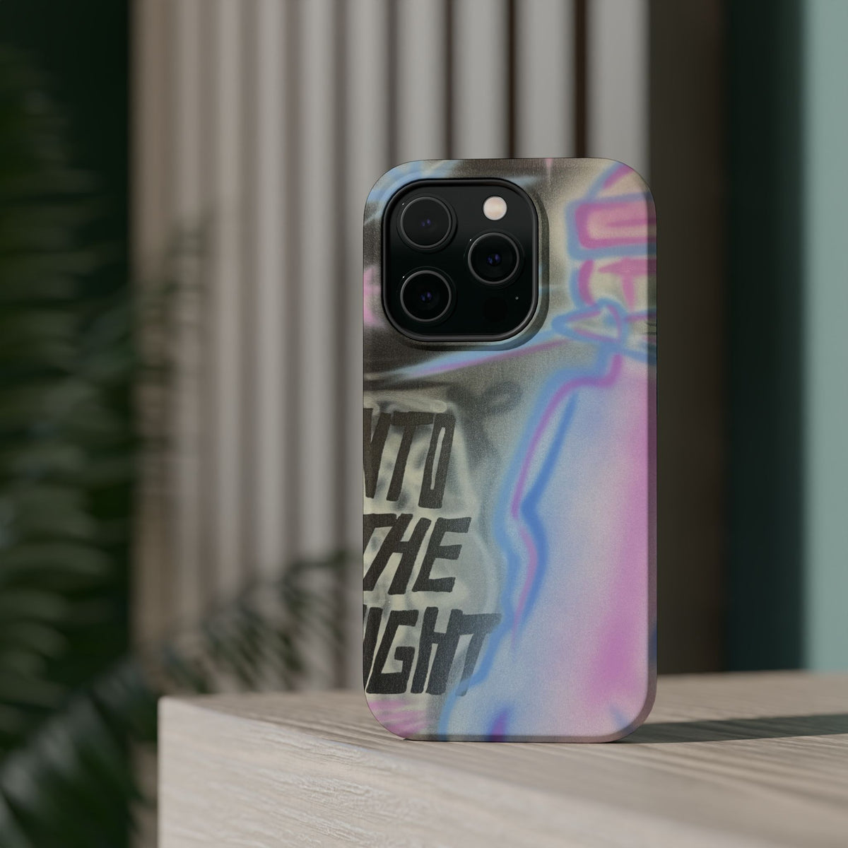 MagSafe "into the night pt. 2" Airbrush iPhone Hülle
