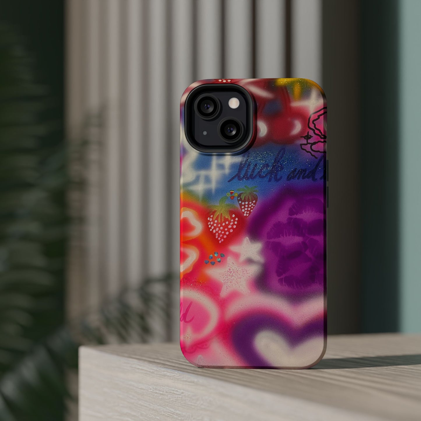 MagSafe „luck & luv pt. 2“ Airbrush iPhone Hülle