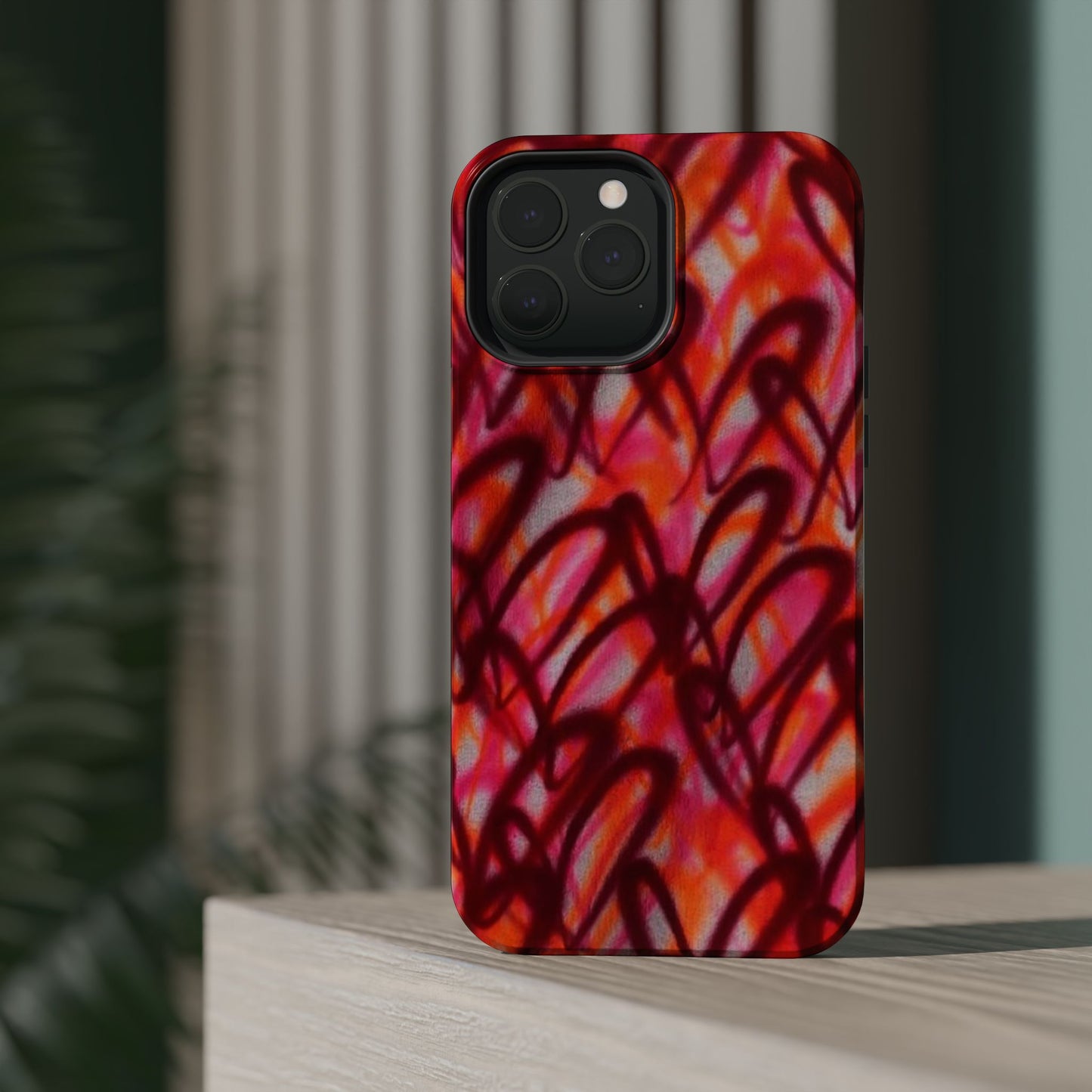 MagSafe „Graffiti Love“ Airbrush iPhone Hülle
