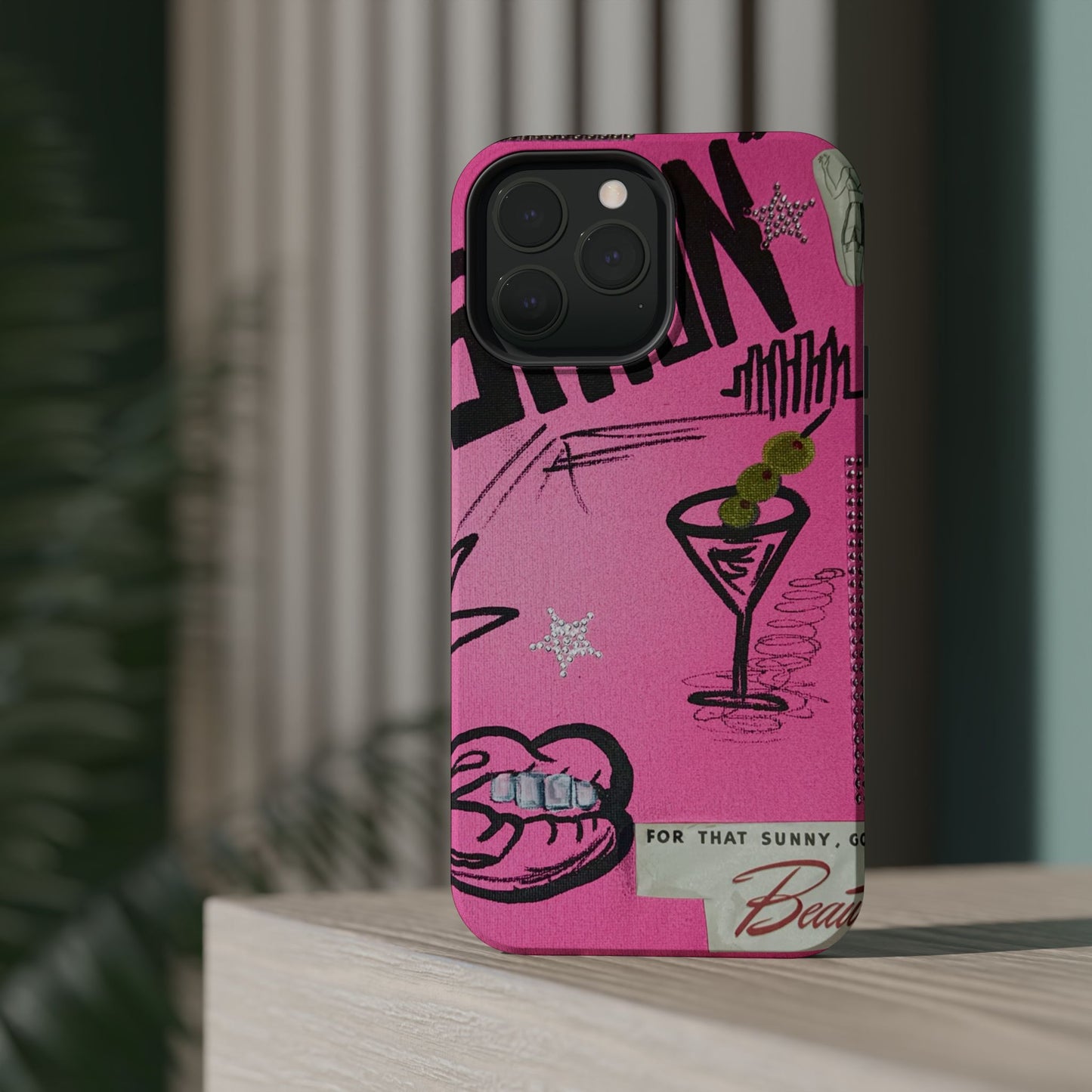 MagSafe "high fashion" airbrush iPhone case