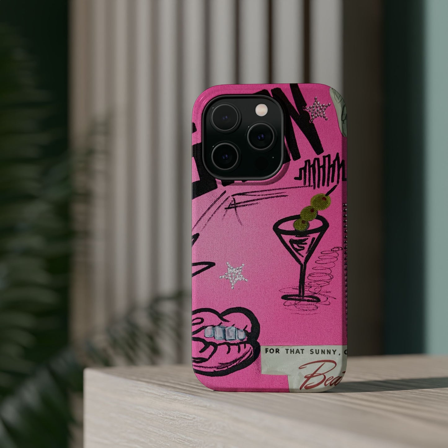 MagSafe "high fashion" airbrush iPhone case