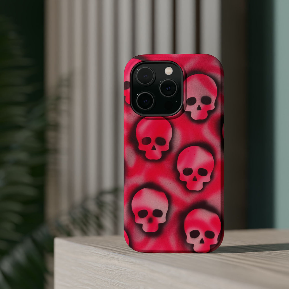 MagSafe "pink skully" airbrush iPhone case