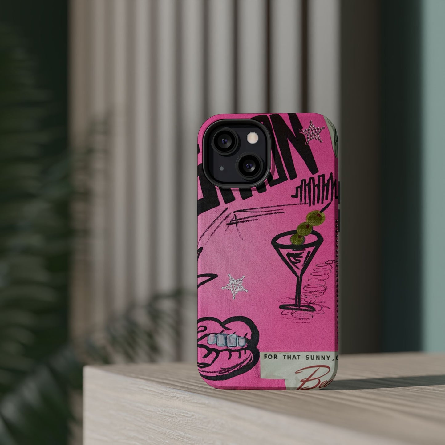 MagSafe "high fashion" airbrush iPhone case