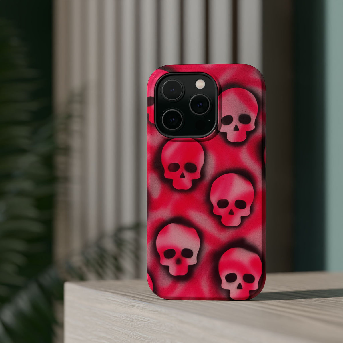 MagSafe "pink skully" airbrush iPhone case