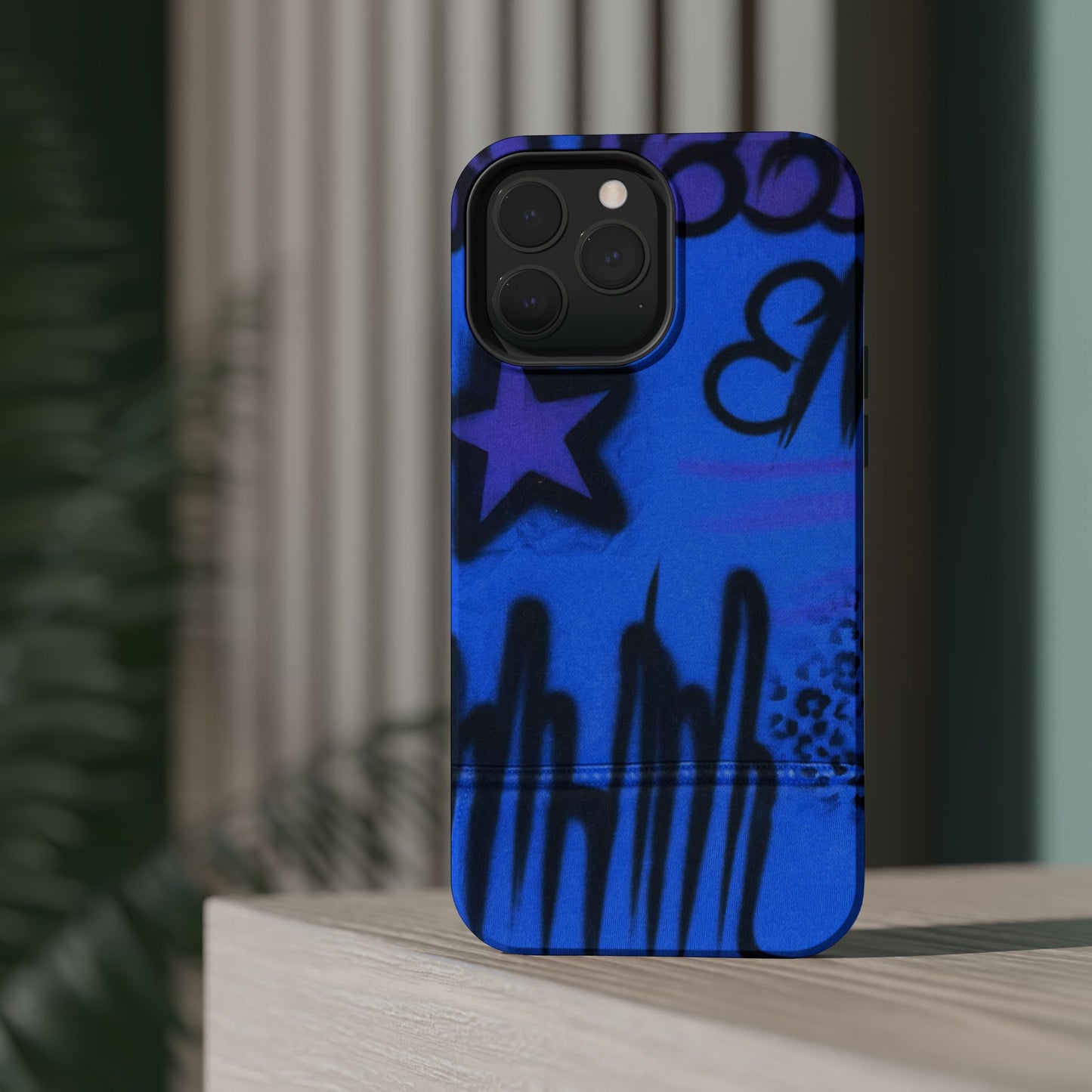 MagSafe „Infamous Indigo“ Airbrush iPhone Hülle