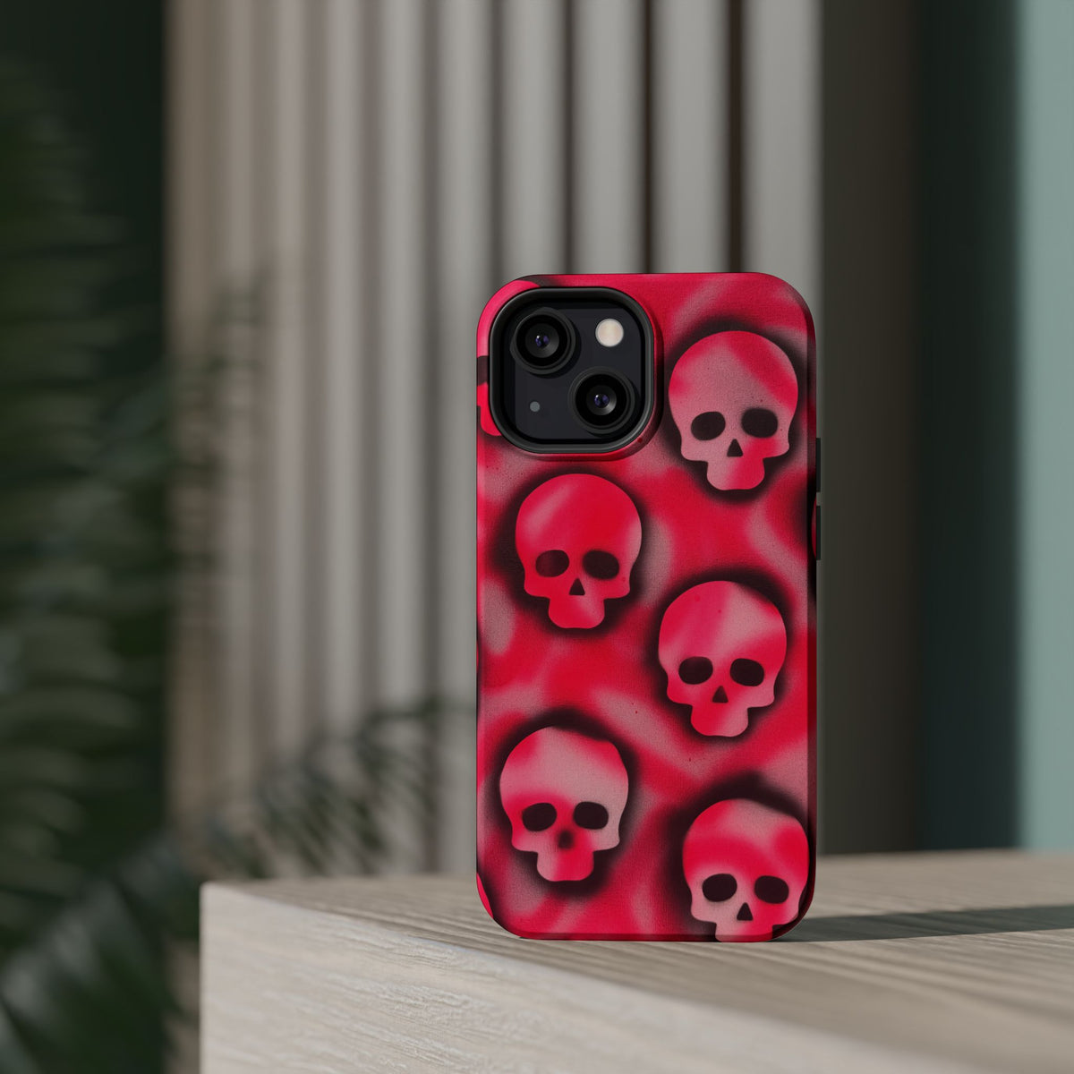 MagSafe "pink skully" airbrush iPhone case