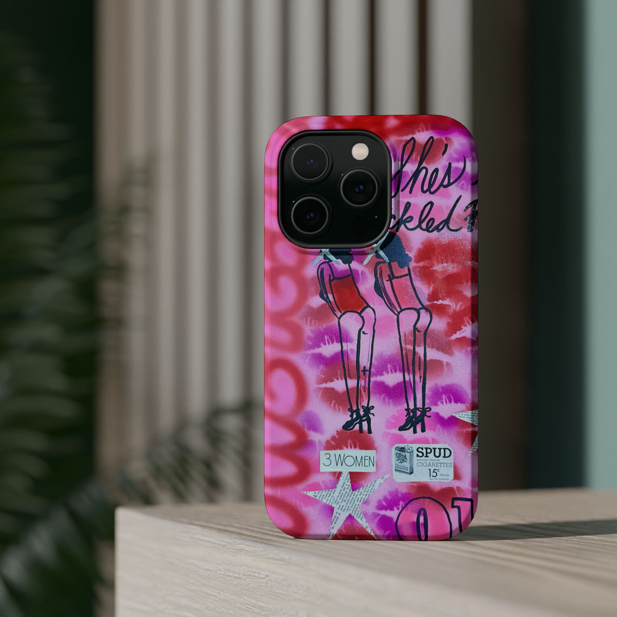 MagSafe "tickled pink" airbrush iPhone case
