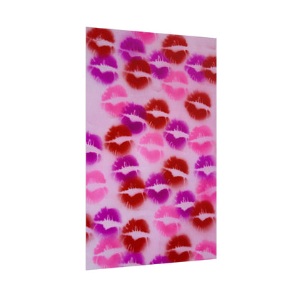 "mwah!" airbrush rolled print