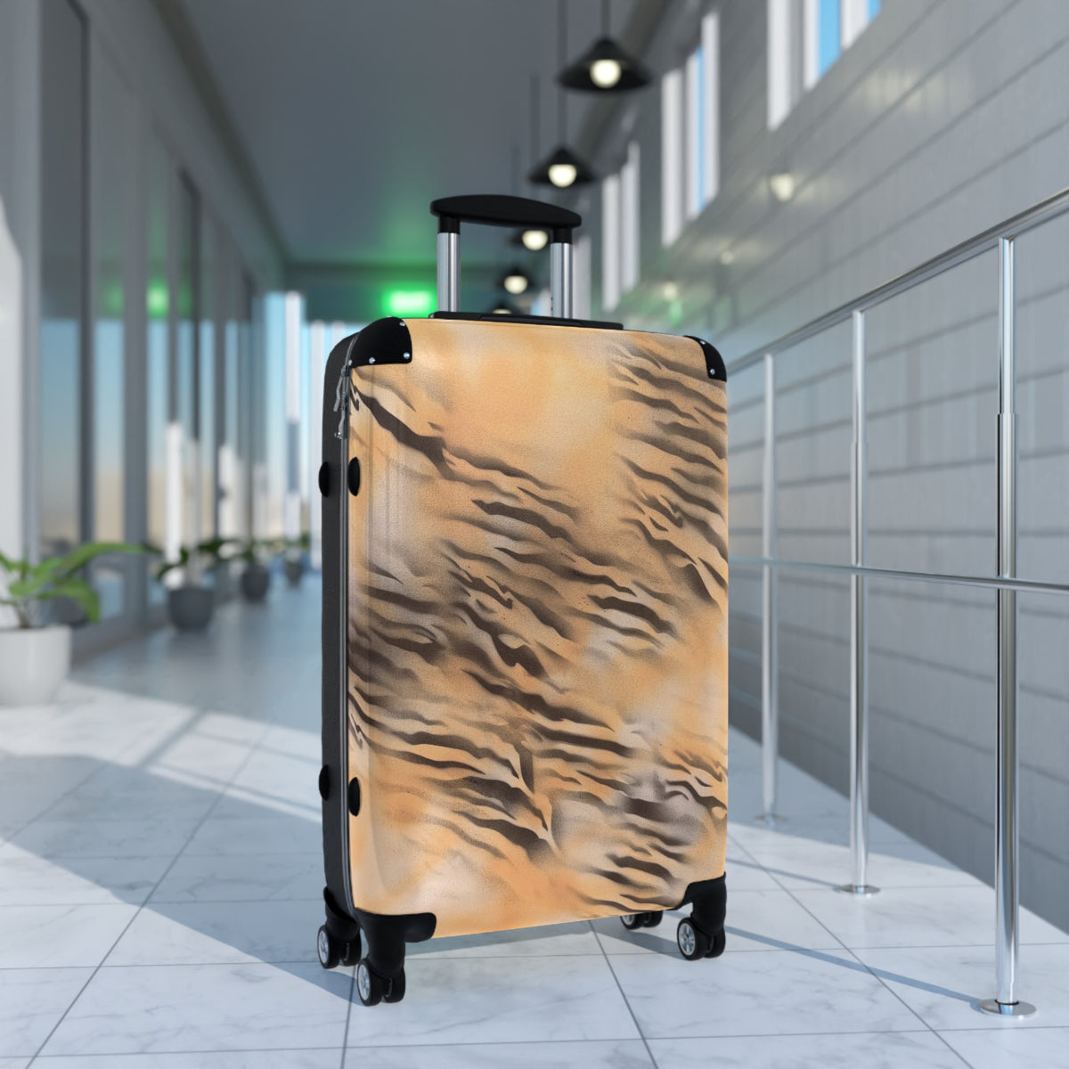 "neutral tiger" airbrush suitcase