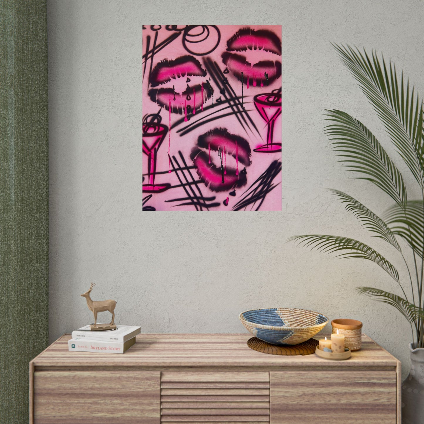 "glossy pout" airbrush rolled print