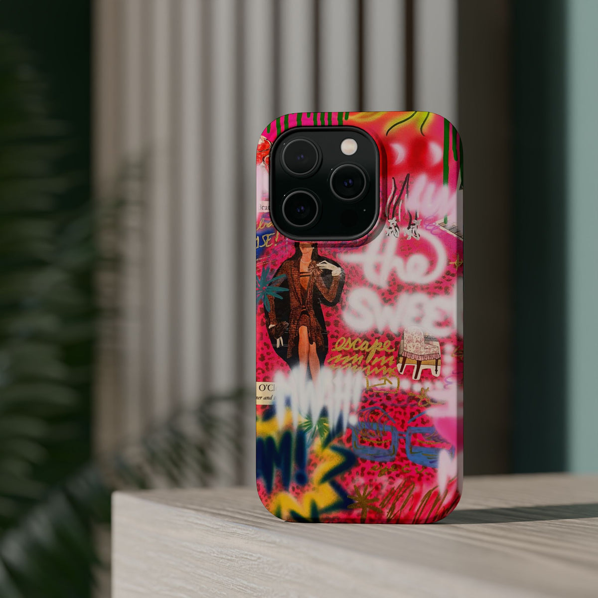MagSafe "Sweet Escape" Airbrush iPhone Hülle