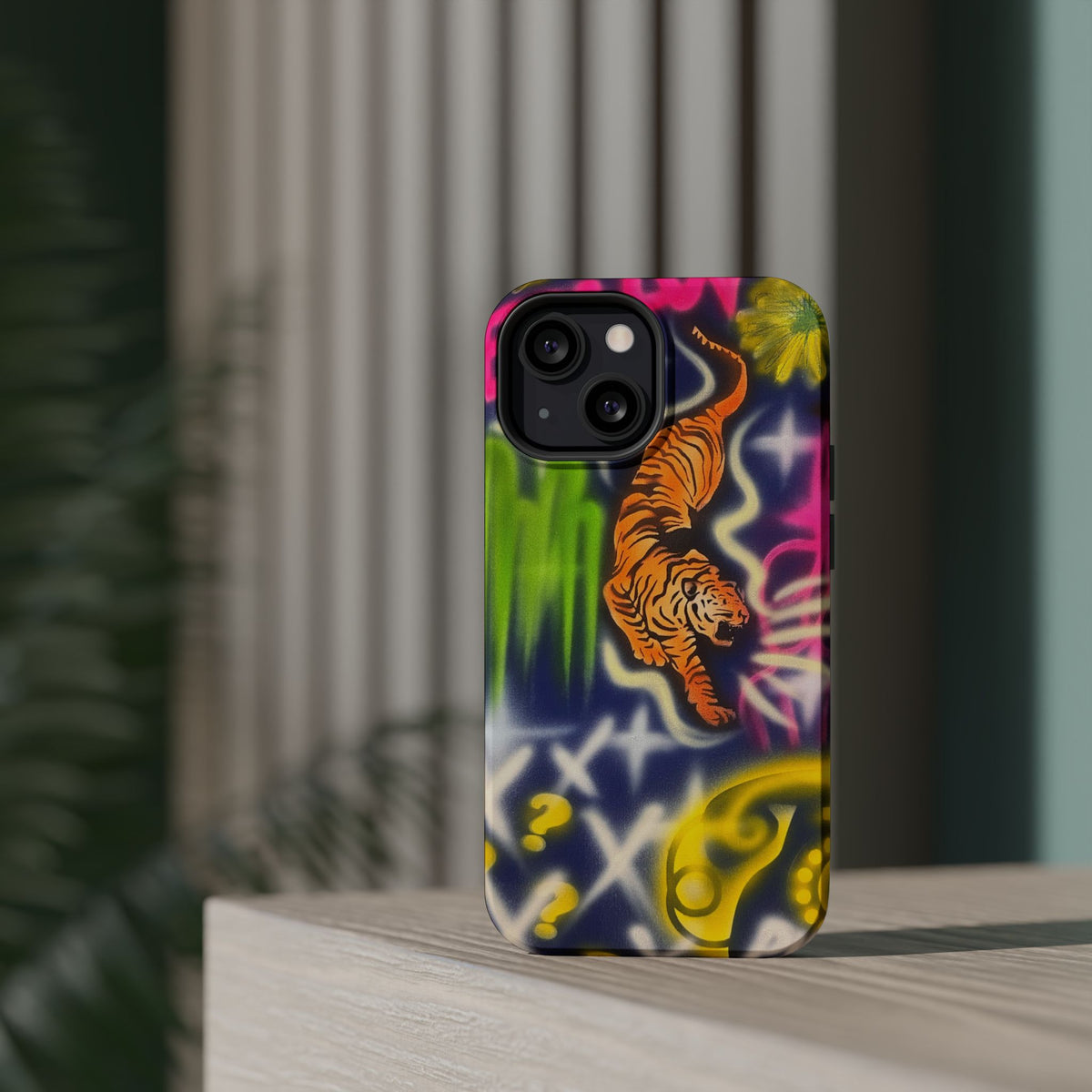 MagSafe "Mega Luv" Airbrush iPhone-Hülle
