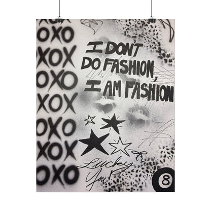 "i am fashion" airbrush rolled print