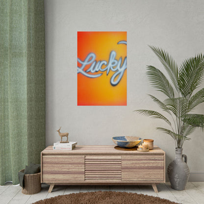 "lucky" airbrush rolled print