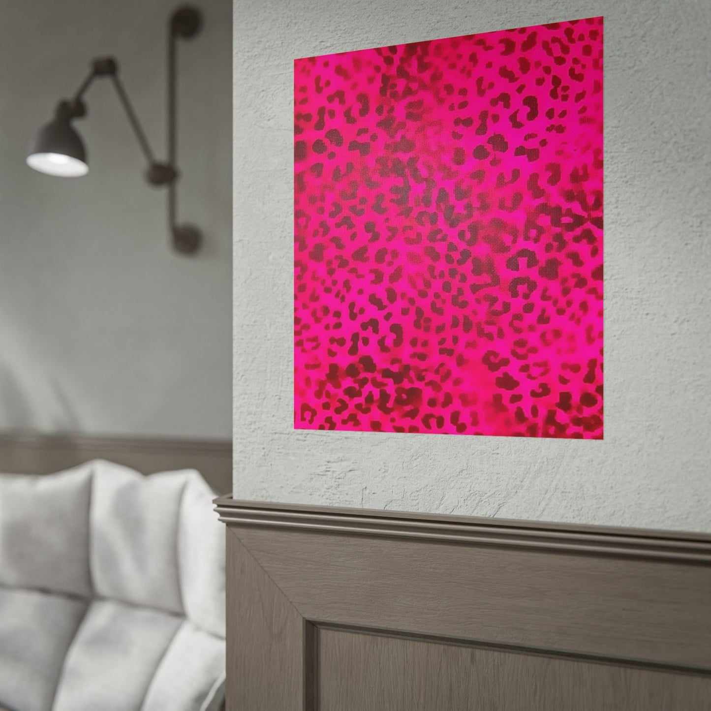 "leopard lust" airbrush rolled print