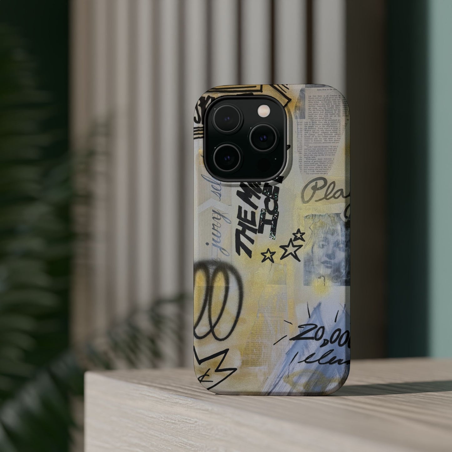 MagSafe "golden glacier" airbrush iPhone case