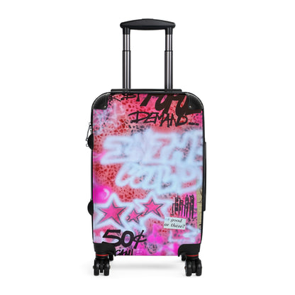 "in the wild" airbrush suitcase