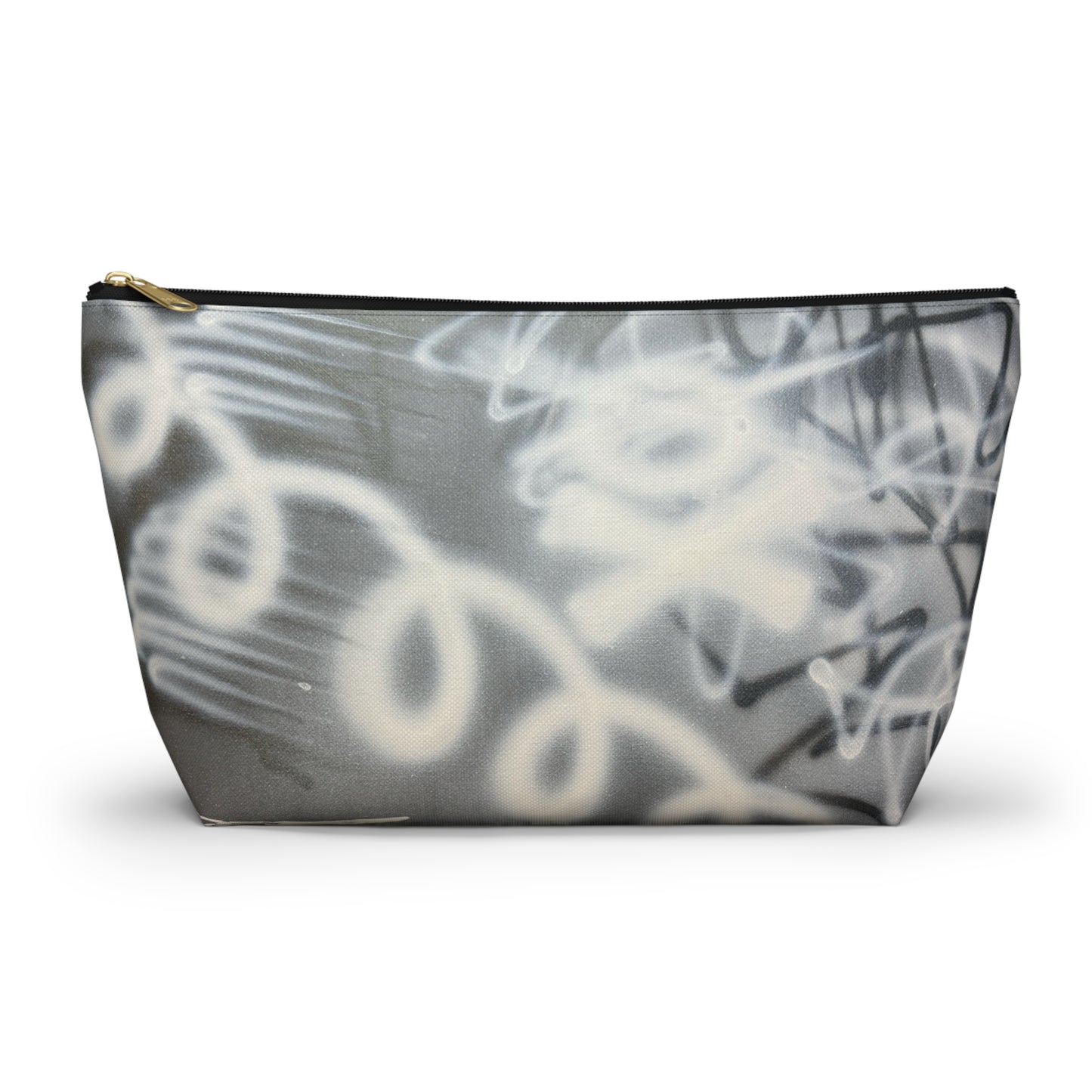 "spatial blur" airbrush makeup pouch