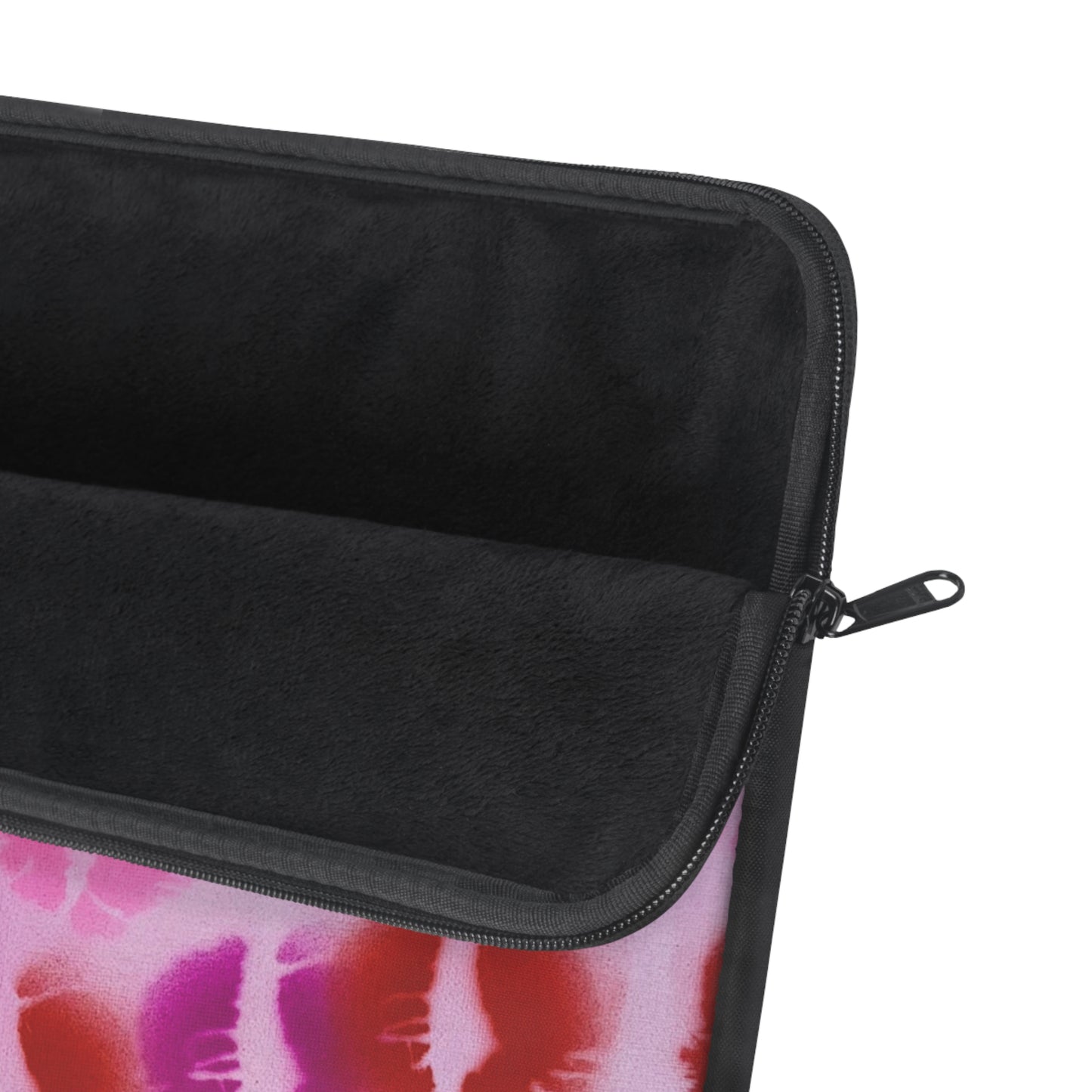"mwah!" airbrush laptop sleeve