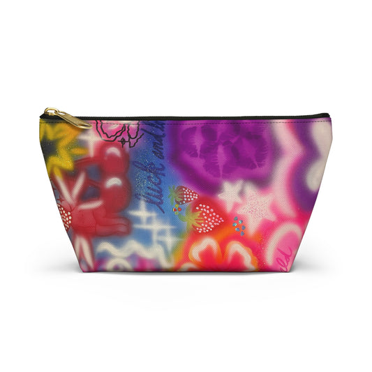 "luck & luv" airbrush makeup pouch