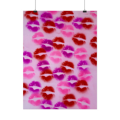 "mwah!" airbrush rolled print
