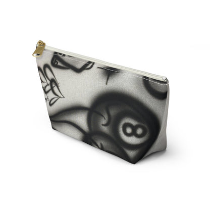 "hidden ace" airbrush makeup pouch