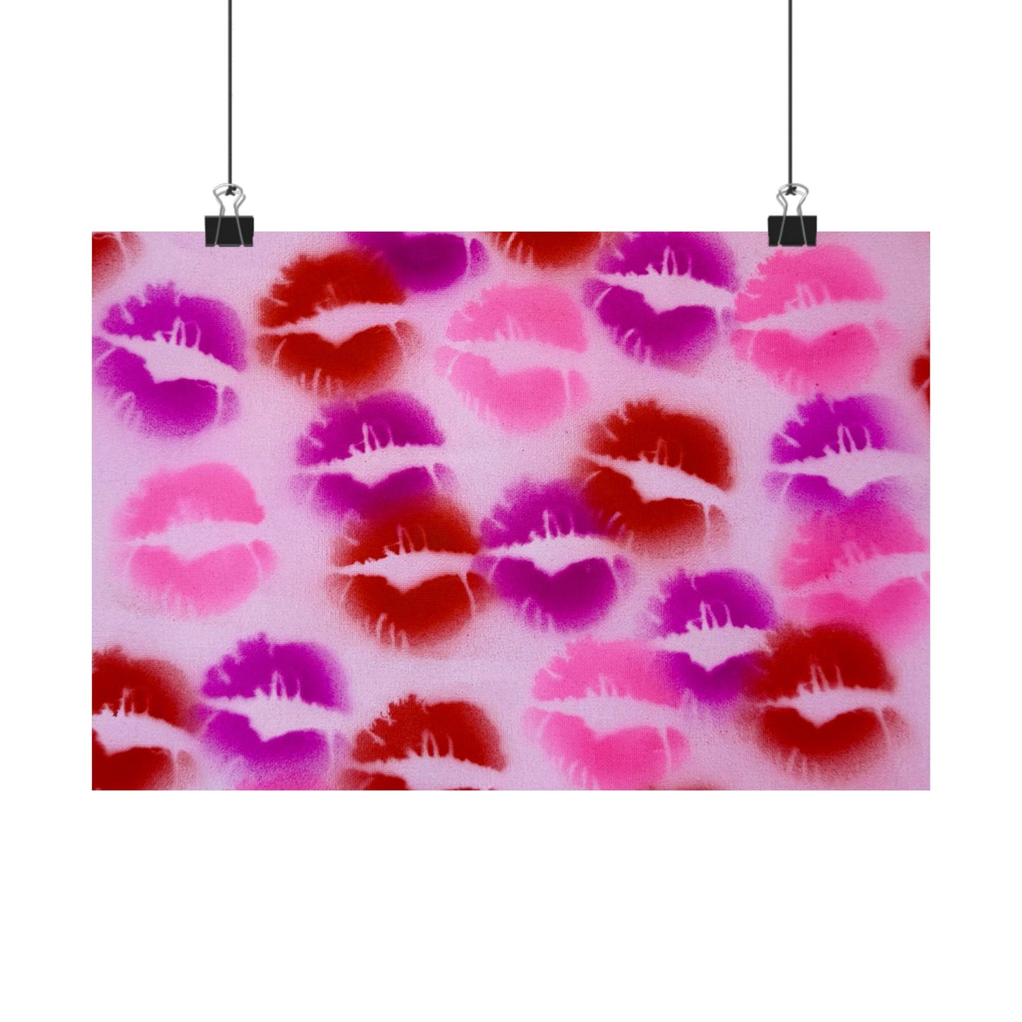 "mwah!" airbrush horizontal print