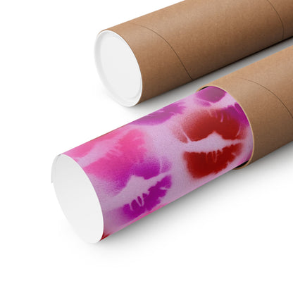 "mwah!" airbrush horizontal print