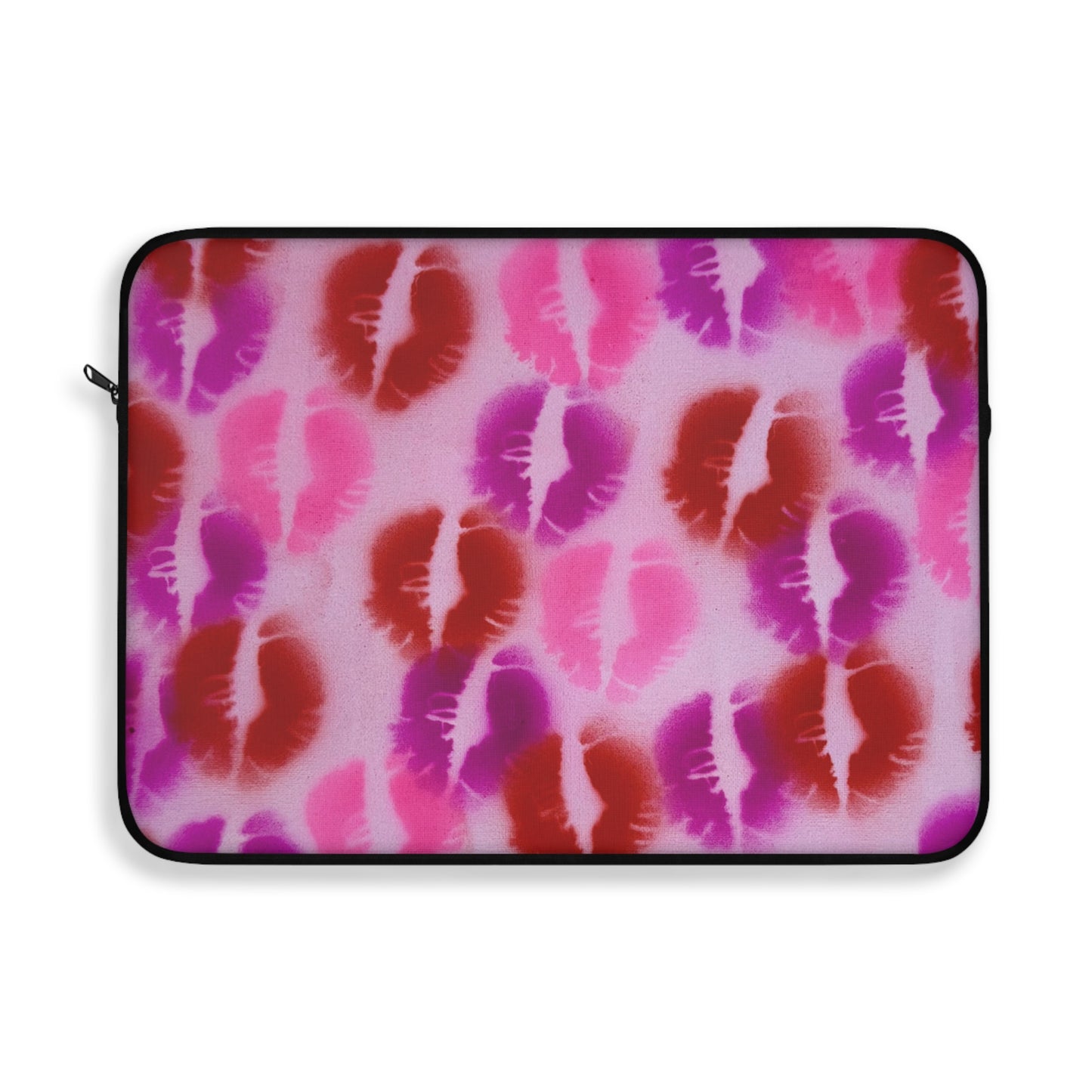 "mwah!" airbrush laptop sleeve