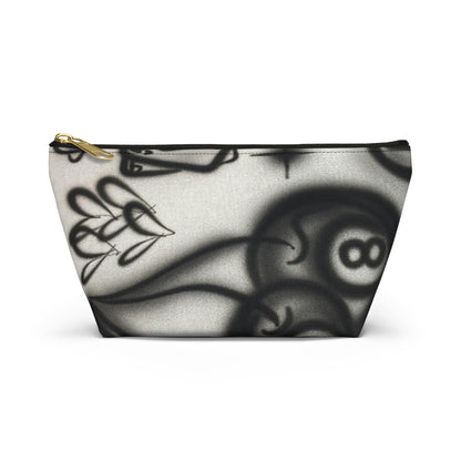"hidden ace" airbrush makeup pouch