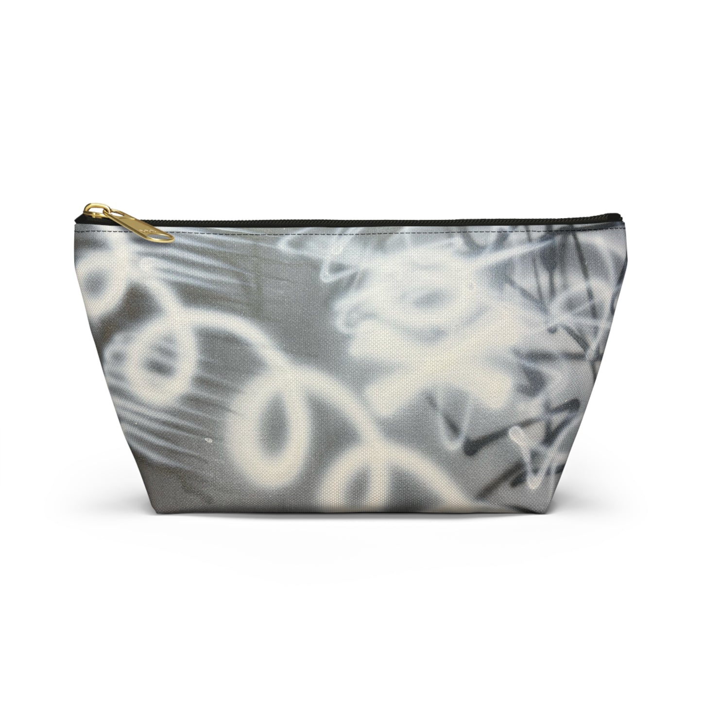 "spatial blur" airbrush makeup pouch