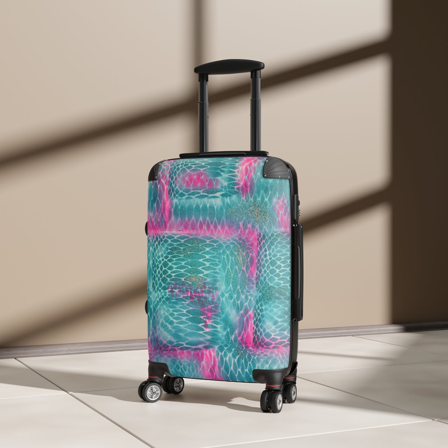"snakeskin" airbrush suitcase